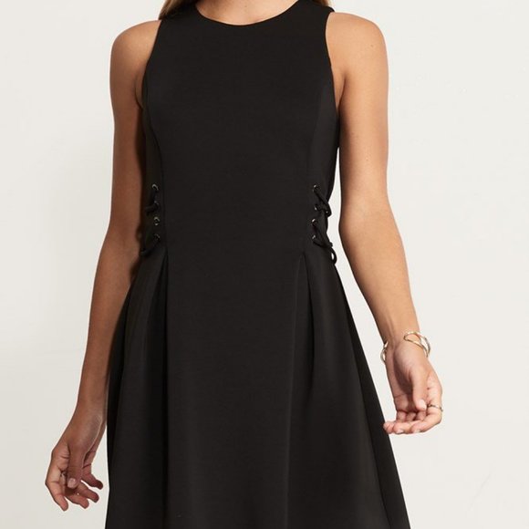 DYNAMITE Fit-And-Flare Lace Up Dress BNWT! Sz XS - Picture 3 of 5